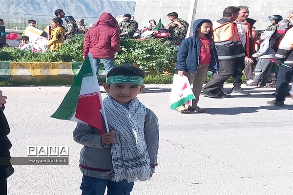 حماسه حضور ۲۲ بهمن در شهرستان رستم