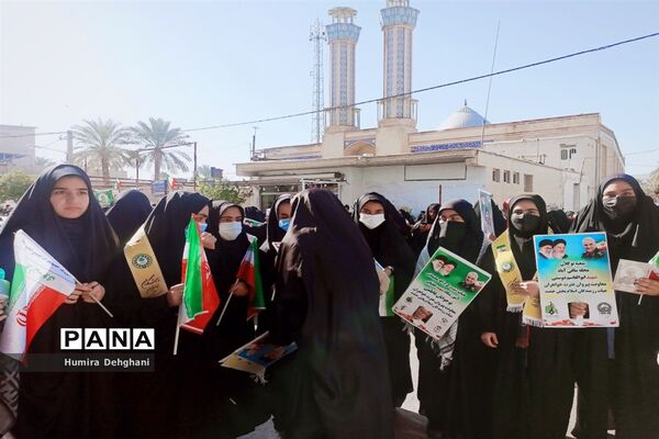 راهپیمایی 22 بهمن در منطقه خشت وکمارج