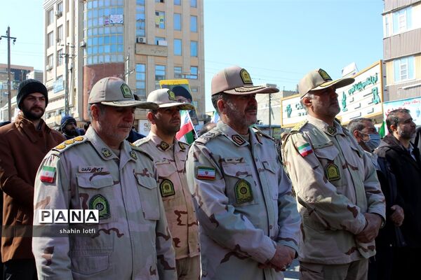 راهپیمایی مردم کرمانشاه در مراسم 22 بهمن