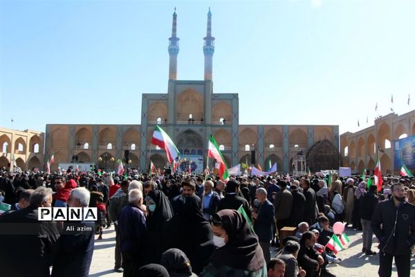 راهپیمایی ۲۲ بهمن در دارالعباده