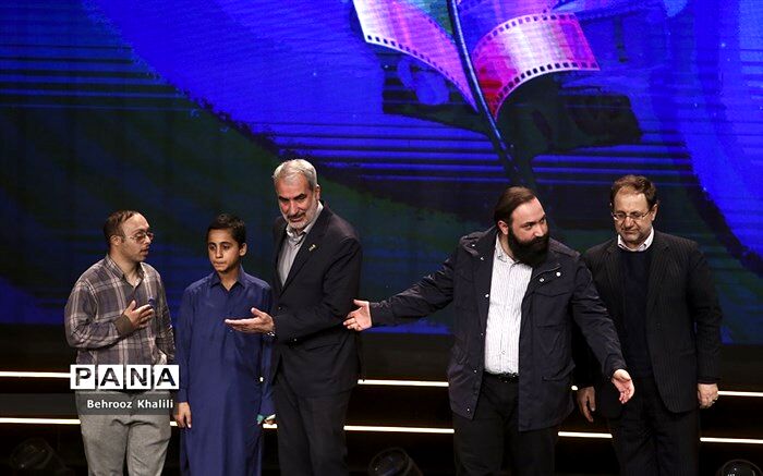 «سینما متروپل» بهترین فیلم جشنواره فجر شد