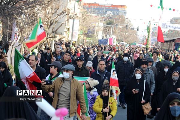 حضور مردم ولایتمدار تهران در مراسم راهپیمایی چهل و چهارمین سالگرد پیروزی انقلاب اسلامی