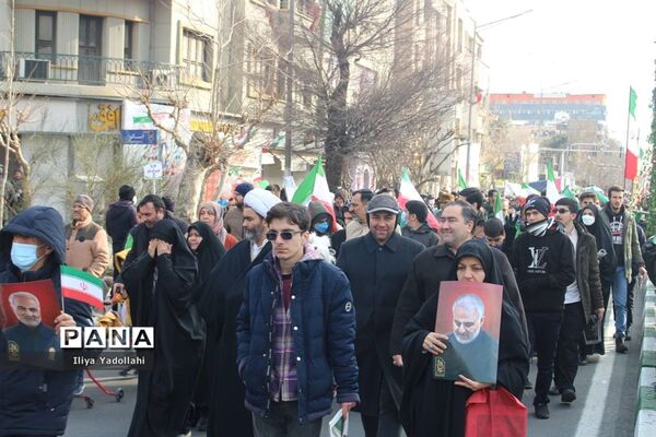 حضور مردم ولایتمدار تهران در مراسم راهپیمایی چهل و چهارمین سالگرد پیروزی انقلاب اسلامی
