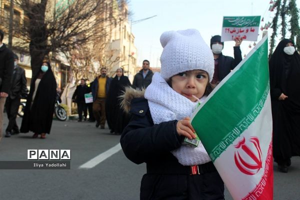 حضور مردم ولایتمدار تهران در مراسم راهپیمایی چهل و چهارمین سالگرد پیروزی انقلاب اسلامی