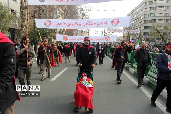 حضور مردم ولایتمدار تهران در مراسم راهپیمایی چهل و چهارمین سالگرد پیروزی انقلاب اسلامی