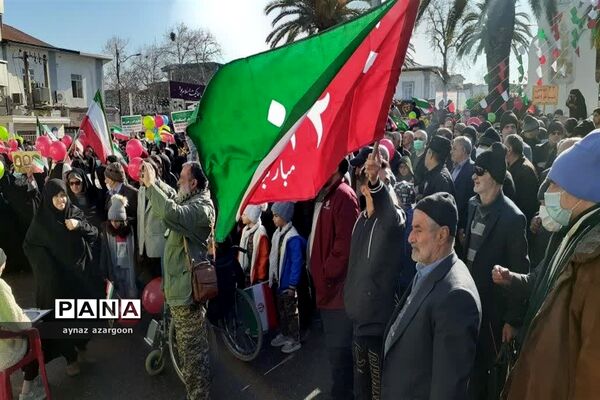 حضور مردم قائمشهر در راهپیمایی ۲۲ بهمن