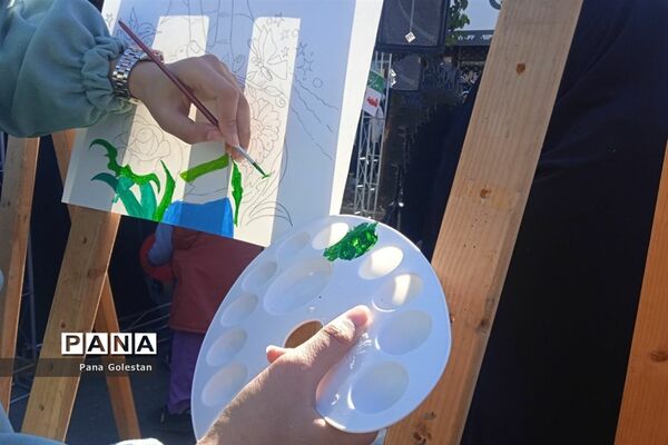 راهپیمایی بیست و دو بهمن در شهرستان آزادشهر