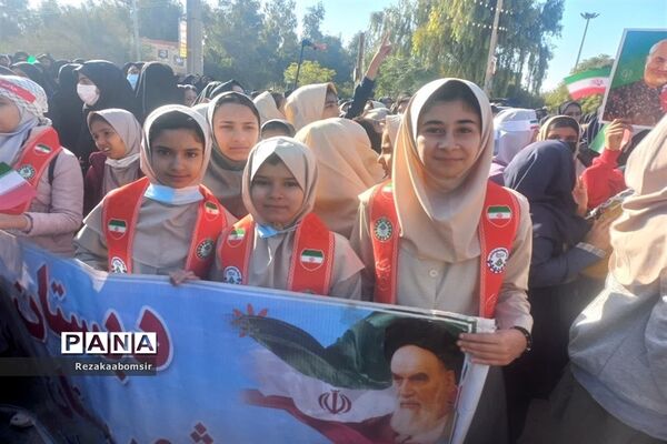 راهپیمایی ۲۲ بهمن در شهرستان هویزه