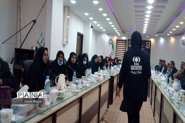 نشست استانی مدیران دبیرستان‌های غیر دولتی دوره دوم متوسطه نظری استان بوشهر