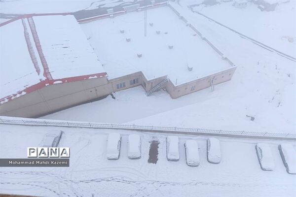 بارش شدید برف در تهران