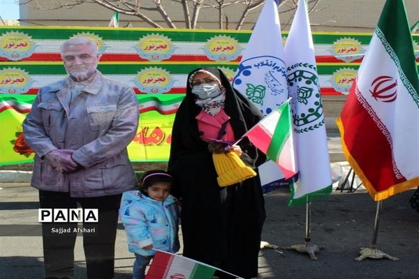 قاب ماندگار با حاج قاسم سلیمانی-1