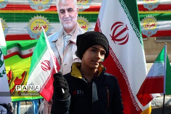 قاب ماندگار با حاج قاسم سلیمانی-1