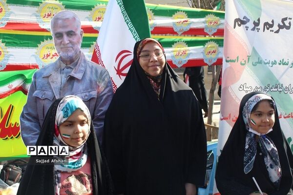 قاب ماندگار با حاج قاسم سلیمانی-1