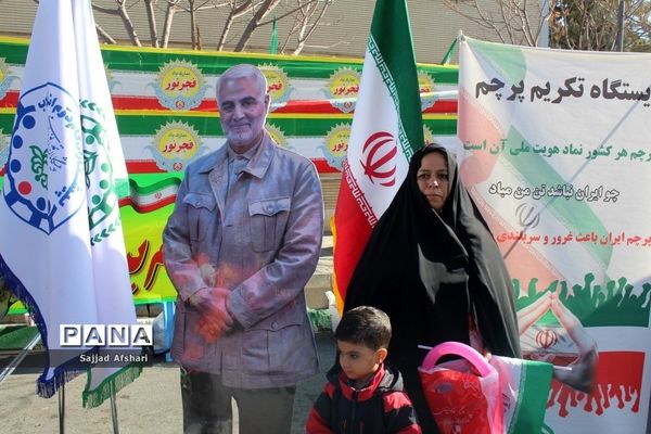 قاب ماندگار با حاج قاسم سلیمانی-1