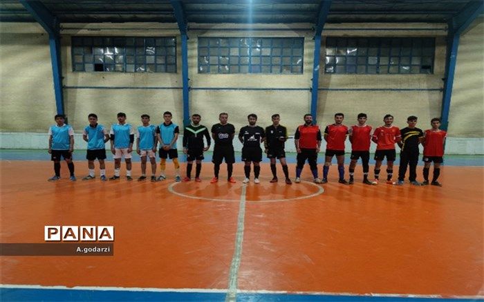 برگزاری مسابقات فوتسال جام فجر در شهرکاج