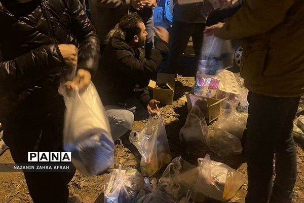 کمک‌های مردمی شهرستان دماوند و رودهن به زلزله‌زدگان شهرستان خوی