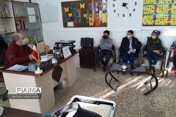 برگزاری جلسات شورای دانش‌آموزی در  مدارس رودهن