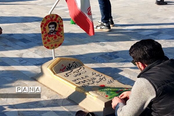 اجرای برنامه‌های فرهنگی برای دانش‌آموزان در اردوی راهیان نور