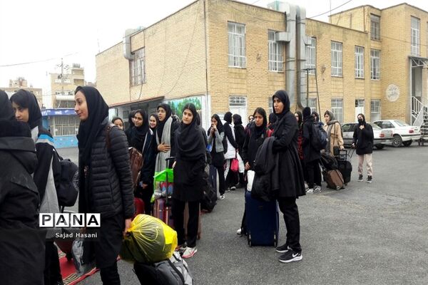 شیراز میزبان دانش‌آموزان دختر والیبالیست و بسکتبالیست سراسر کشور
