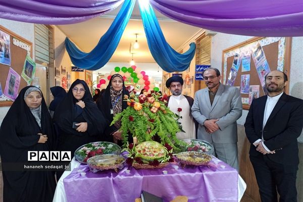 مسابقات قرآنی دانش‌آموزان دختر مقطع متوسطه ناحیه 3  شیراز