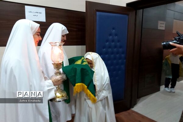 برگزاری جشن تکلیف دانش‌آموزان صفادشت