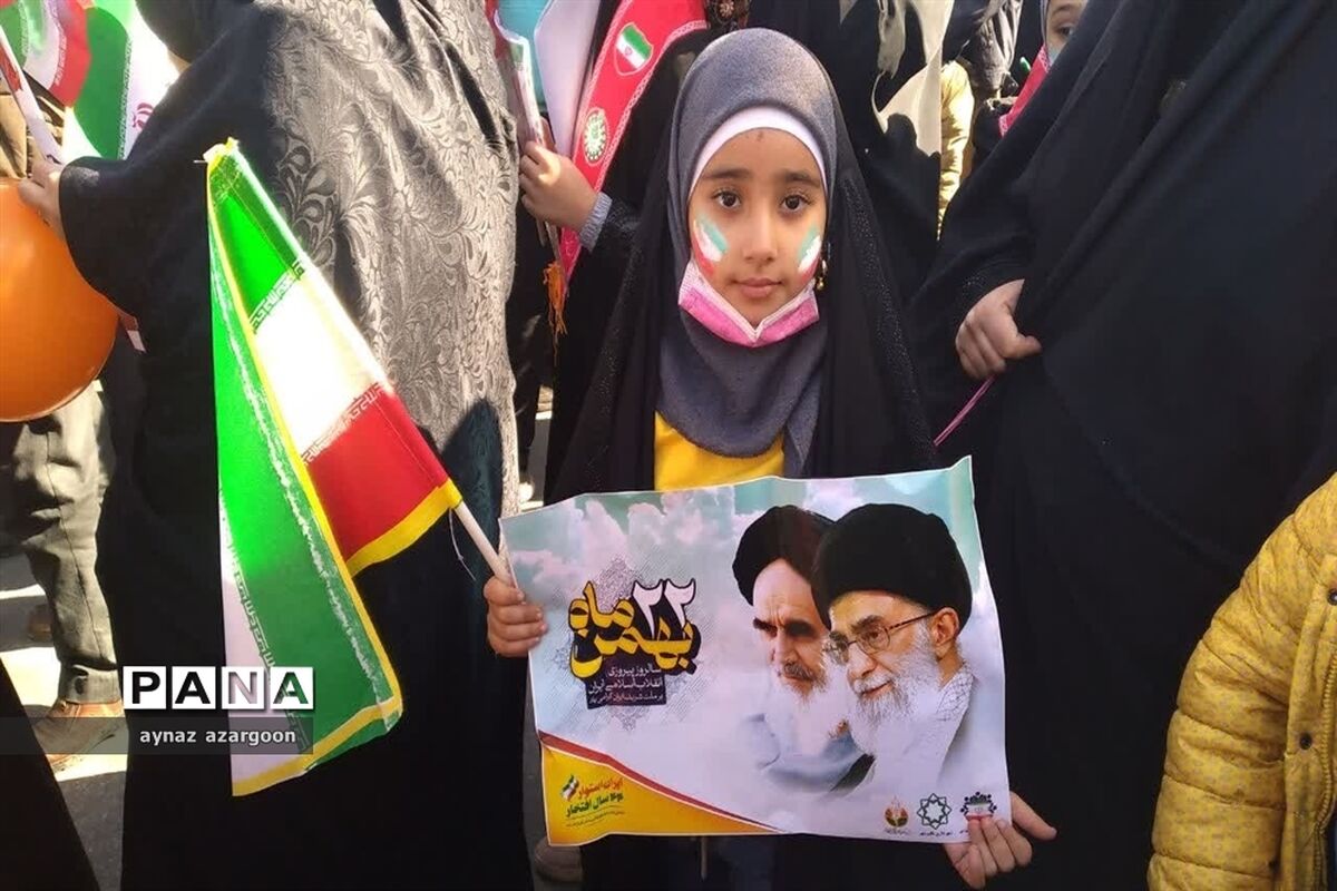 راهپیمایی ۲۲ بهمن در قائمشهر/فیلم