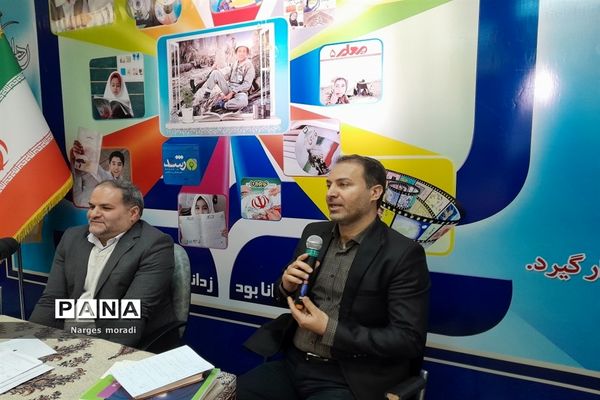 حضور دانش‌آموزان مدارس استعدادهای درخشان ملارد در نشست دانش‌آموزی علم نافع