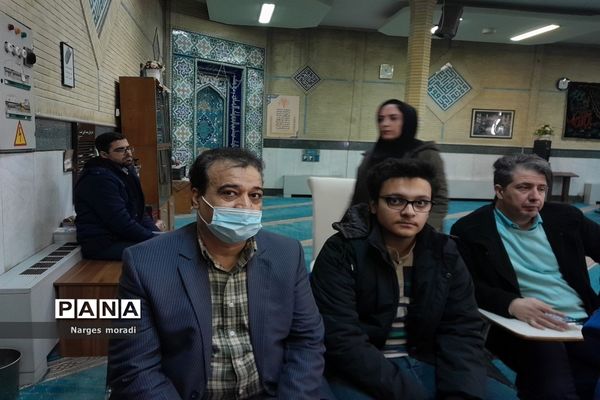 حضور دانش‌آموزان مدارس استعدادهای درخشان ملارد در نشست دانش‌آموزی علم نافع