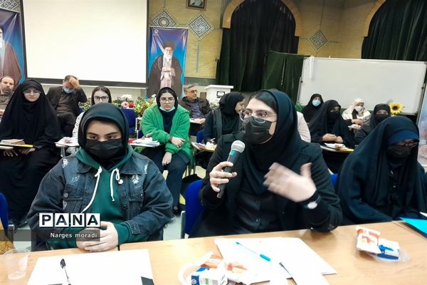 حضور دانش‌آموزان مدارس استعدادهای درخشان ملارد در نشست دانش‌آموزی علم نافع