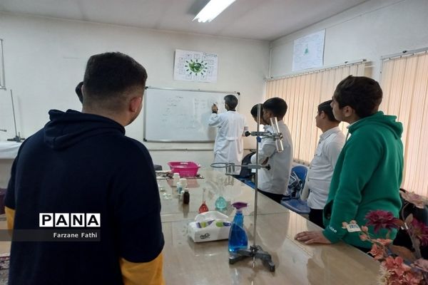 تور علمی و کارگاه فیزیک پژوهشسرای تهرانی مقدم چهاردانگه