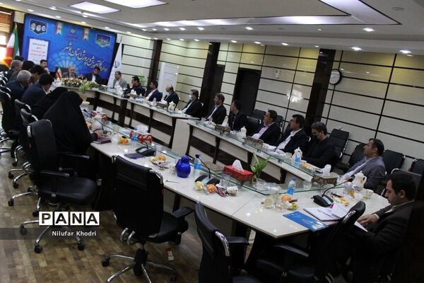 نشست شورای معاونان آموزش و پرورش استان بوشهر