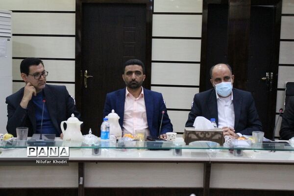 نشست شورای معاونان آموزش و پرورش استان بوشهر