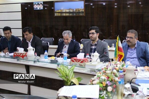نشست شورای معاونان آموزش و پرورش استان بوشهر