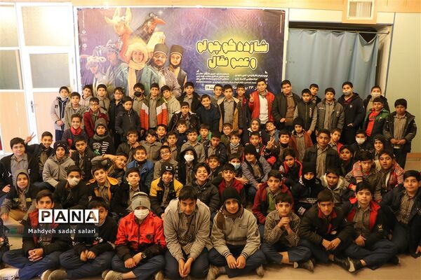 نمایش «شازده‌کوچولو و عمونقّال» در یزد