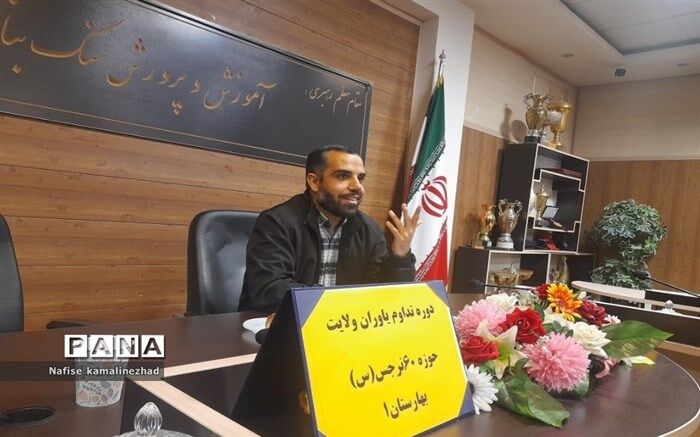 تقویت بنیه معنوی، راهی برای مقابله با حملات دشمن است