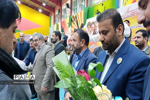 آغاز  سی و نهمین دوره مسابقات فوتبال پسران سراسر کشور در آبادان