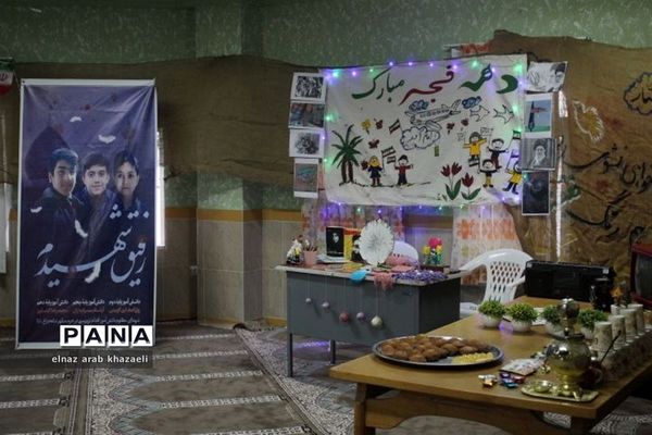 نمایشگاه مدرسه انقلاب در میاندورود