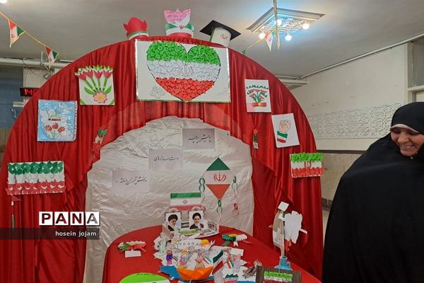 پویش پرچم؛ نمایشگاه دست‌سازه‌های دانش‌آموزان در کانون فرهنگی سلمان