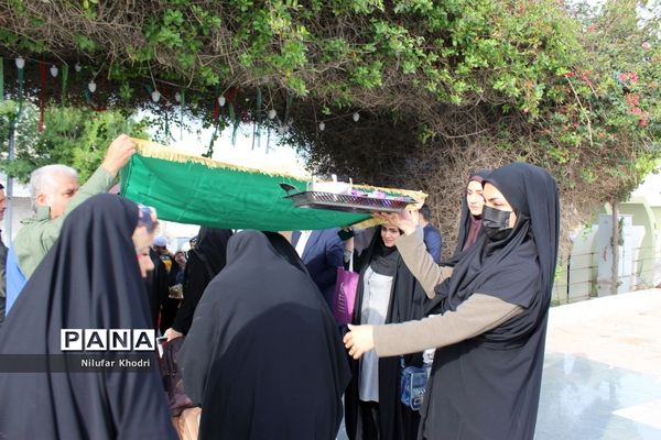 اعزام دانش‌آموزان دختر شهرستان بوشهر به مناطق عملیاتی جنوب