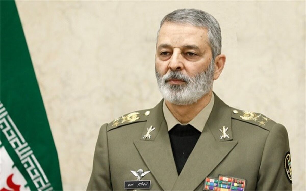 راهپیمایی عظیم مردم در ۲۲ بهمن خط بطلانی بر رویاهای دشمنان کشید