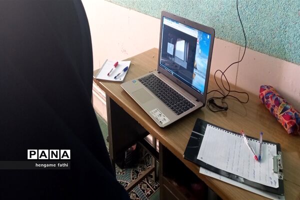 استقبال گسترده دانش‌آموزان سروستان از کلاس‌های آموزش خبرنگاری خبرگزاری پانا فارس