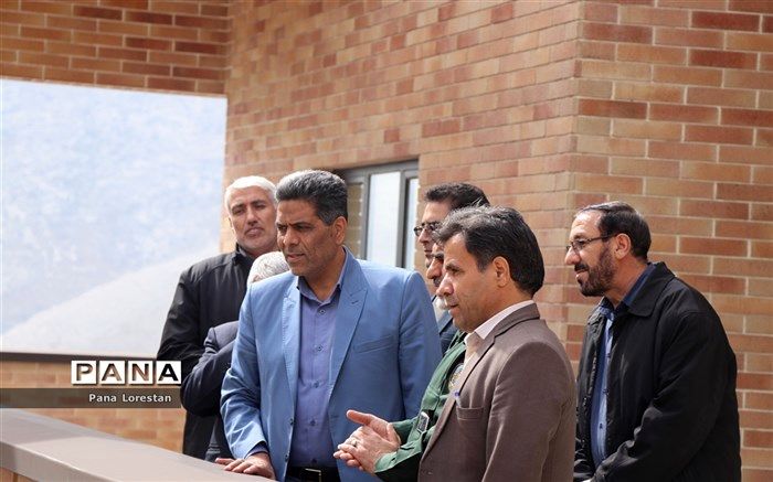 گالری ایثار و شهادت فرهنگیان و دانش‌آموزان در باغ موزه دفاع مقدس راه‌اندازی می‌شود