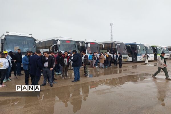 بازدید از مناطق جنگی
