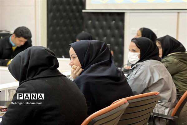 نشست خبری «هفته مشاغل»