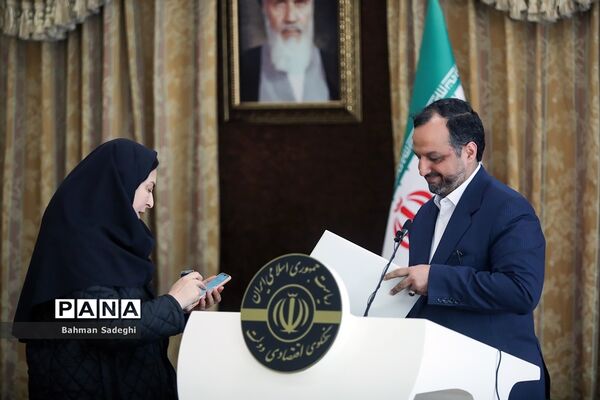 نشست خبری سخنگوی اقتصادی دولت