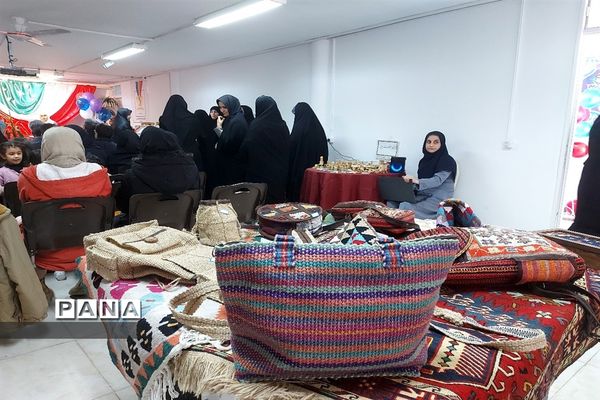 افتتاح نمایشگاه دستاوردهای دانش‌آموزی کانون‌های فرهنگی ناحیه‌2 زنجان