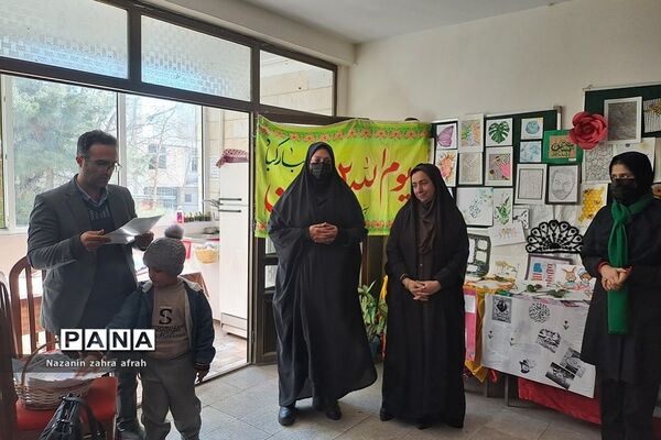 تقدیر از دانش‌آموزان فعال در برپایی مدرسه انقلاب  هنرستان نوین‌آفرین رودهن