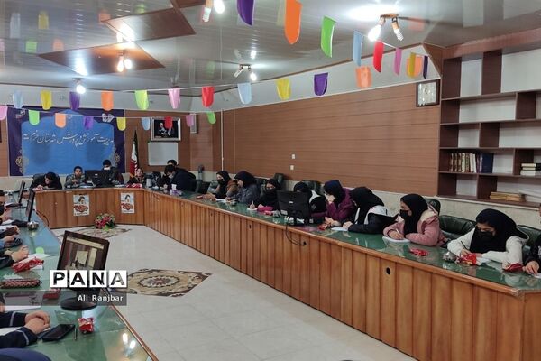 دوره آموزشی خبرنگار دانش‌آموزان پانا در خرم‌بید