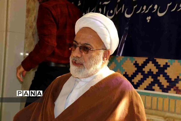 میز خدمت  آموزشی و پرورش آذربایجان شرقی در نماز جمعه