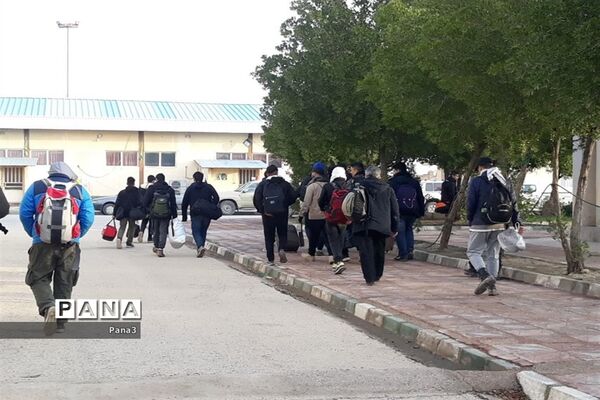 حضور دانش‌آموزان پسر منطقه ۳ در مناطق نور و حماسه در اردوی راهیان نور